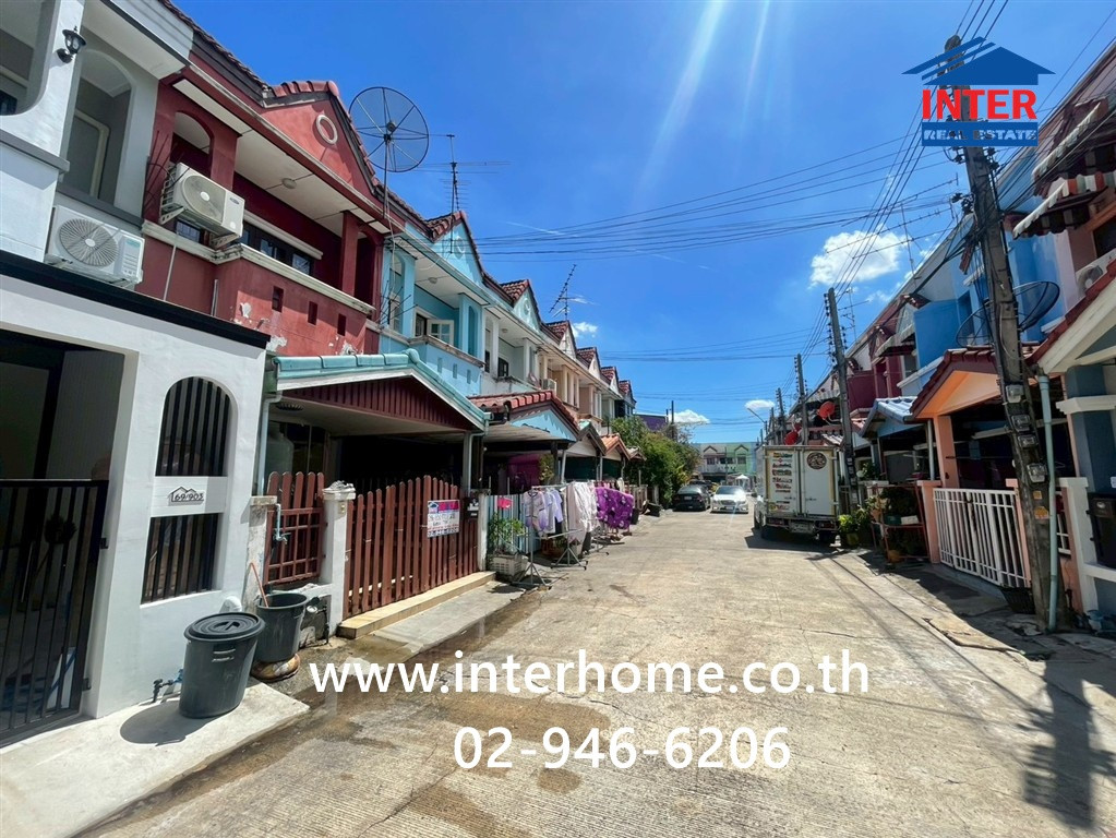 ทาวน์เฮ้าส์ 2 ชั้น 16 ตร.ว. หมู่บ้านฟ้ารังสิต คลอง4 ใกล้โฮมโปรมาร์เก็ตวิลเลจ รังสิต ซอยบ้านฟ้าซอย10 ถนนกาญจนาภิเษก ธัญบุรี ปทุมธานี – รูปที่ 2
