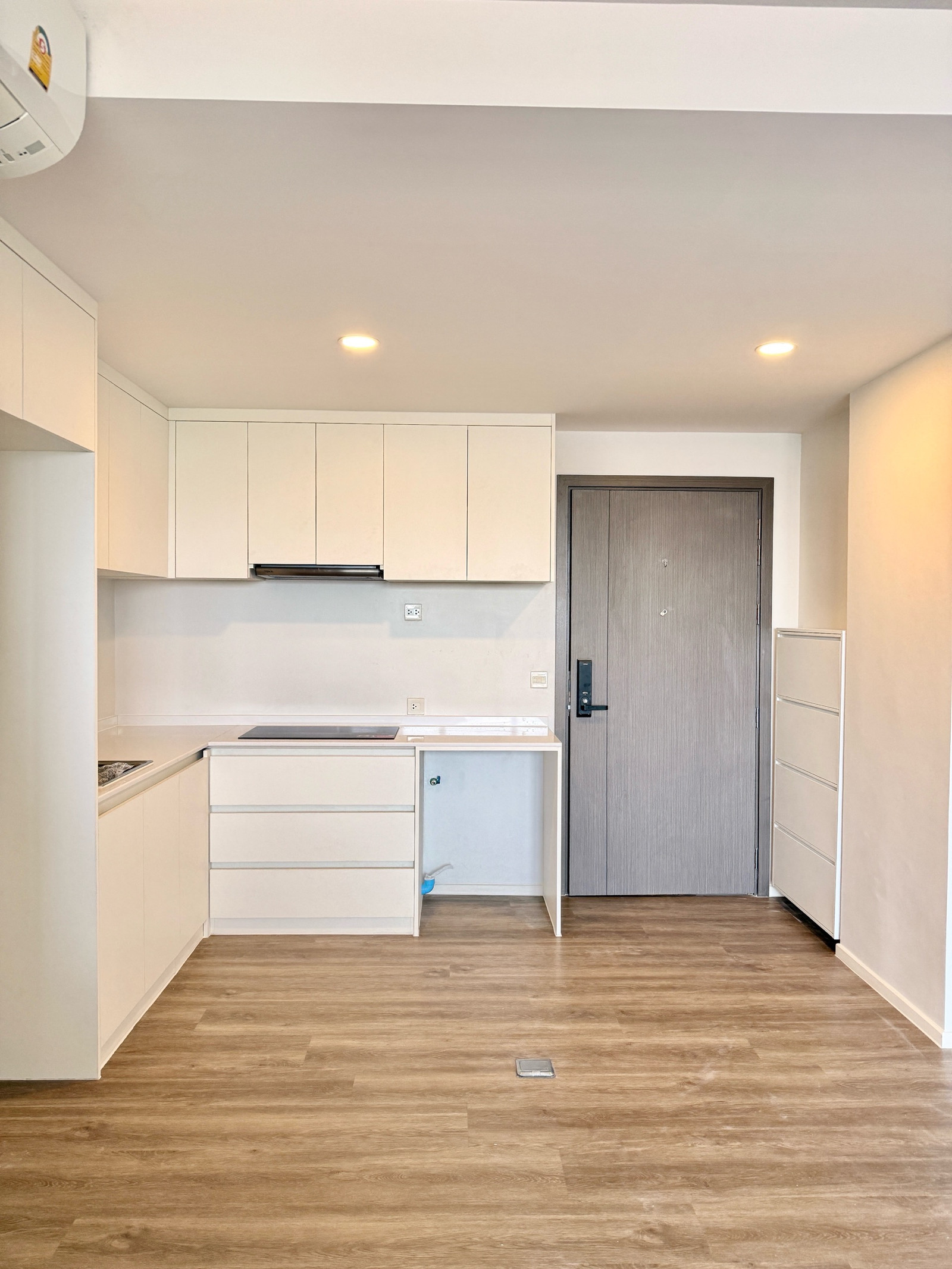 For Sale: 2-Bedroom New Condo Near Bangkok Patana School 65sqm For Sale: 2-Bedroom New Condo Near Bangkok Patana School 65sqm