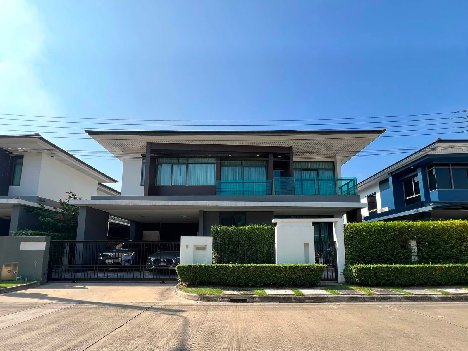 ให้เช่าเศรษฐสิริ กรุงเทพกรีฑา บ้านเดี่ยวดีไซน์สวยพร้อมอยู่ บนทำเลศักยภาพ