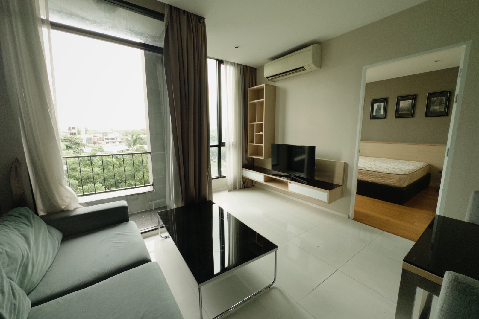 Condo for sale 3.89 MB* near BTS Ekkamai, 1 bed, 43 Sq.m. | UP Ekkamai Condo for sale 3.89 MB* near BTS Ekkamai, 1 bed, 43 Sq.m. | UP Ekkamai