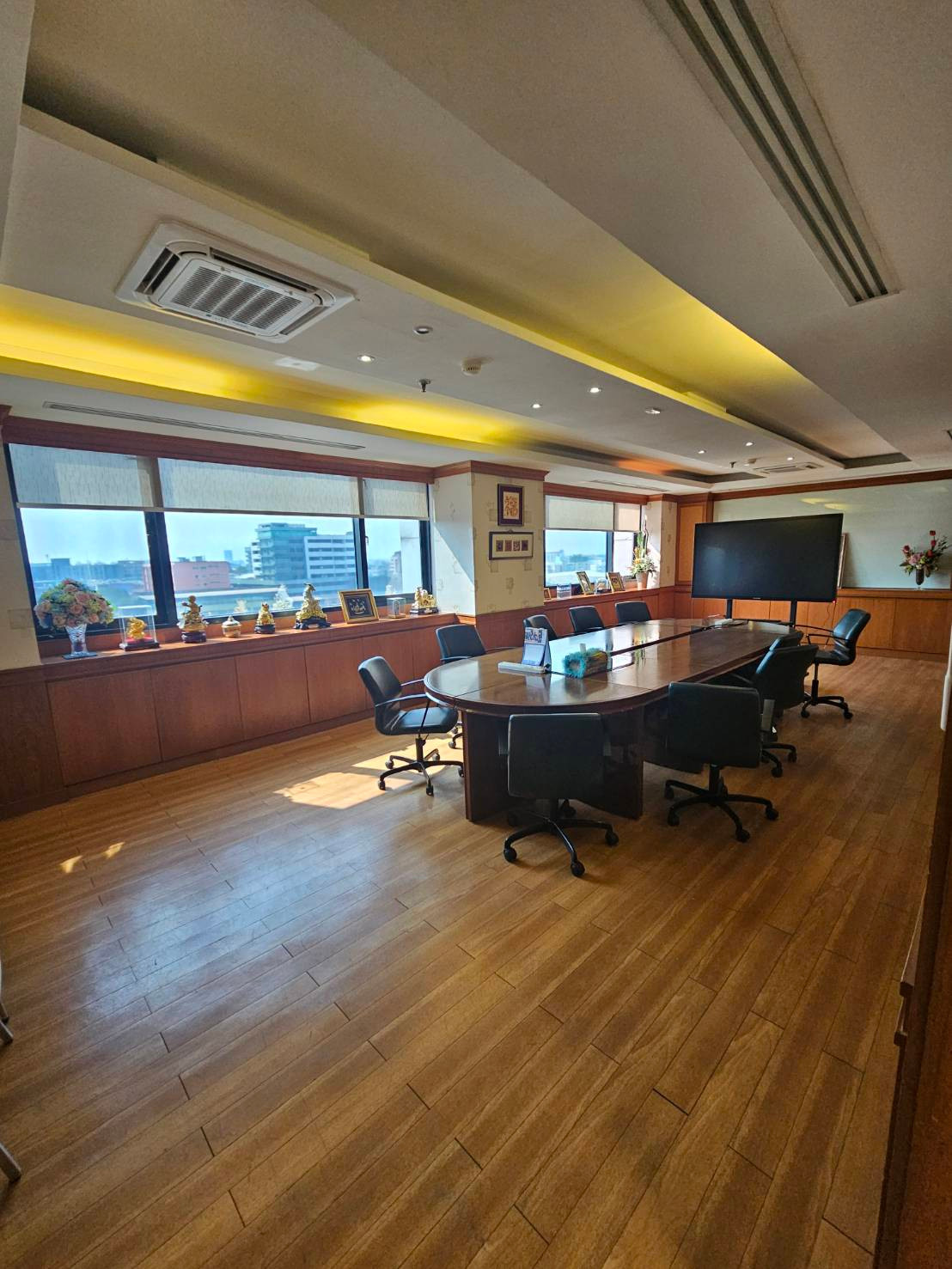 ขายห้องชุดสำนักงาน ไอทีสแควร์ หลักสี่  851 ตร.ม ตกแต่งพร้อมใช้งาน  