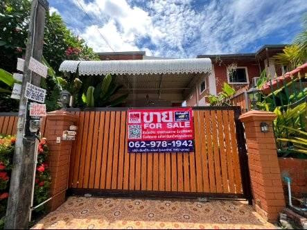 Urgent sale, 2-story detached house in the heart of Pattaya, Thanyawan Village Project, Soi Noen Phlap Wan. Urgent sale, 2-story detached house in the heart of Pattaya, Thanyawan Village Project, Soi Noen Phlap Wan.