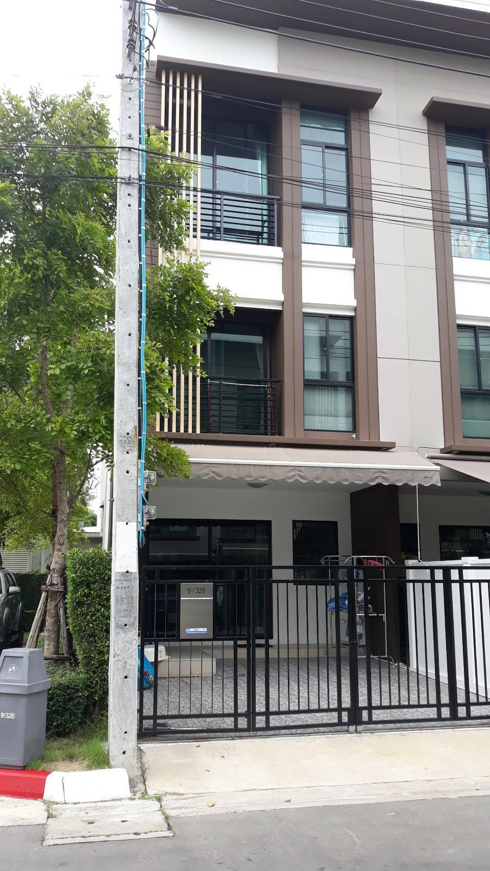 ขายทาว์นโฮม ห้องริม พนังไม่ติดใคร บ้านกลางเมือง กัลปพฤกษ์ BTS/MRT ขายทาว์นโฮม ห้องริม พนังไม่ติดใคร บ้านกลางเมือง กัลปพฤกษ์ BTS/MRT