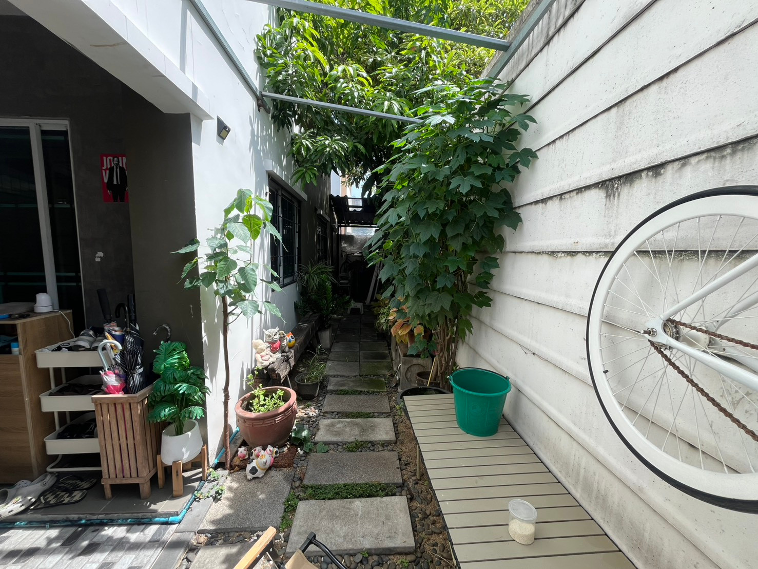 ขายด่วน! บ้านทาวน์โฮม 2 ชั้น โครงการ City Sense Watcharapol  ต่อรองได้ – รูปที่ 2