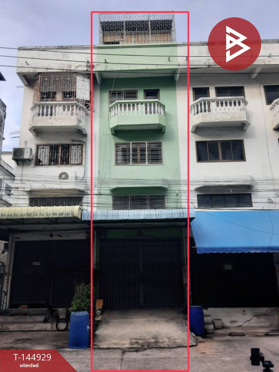 Commercial building for sale, 4 floors, area 17 sq m, Bang Khae, Bangkok. Commercial building for sale, 4 floors, area 17 sq m, Bang Khae, Bangkok.
