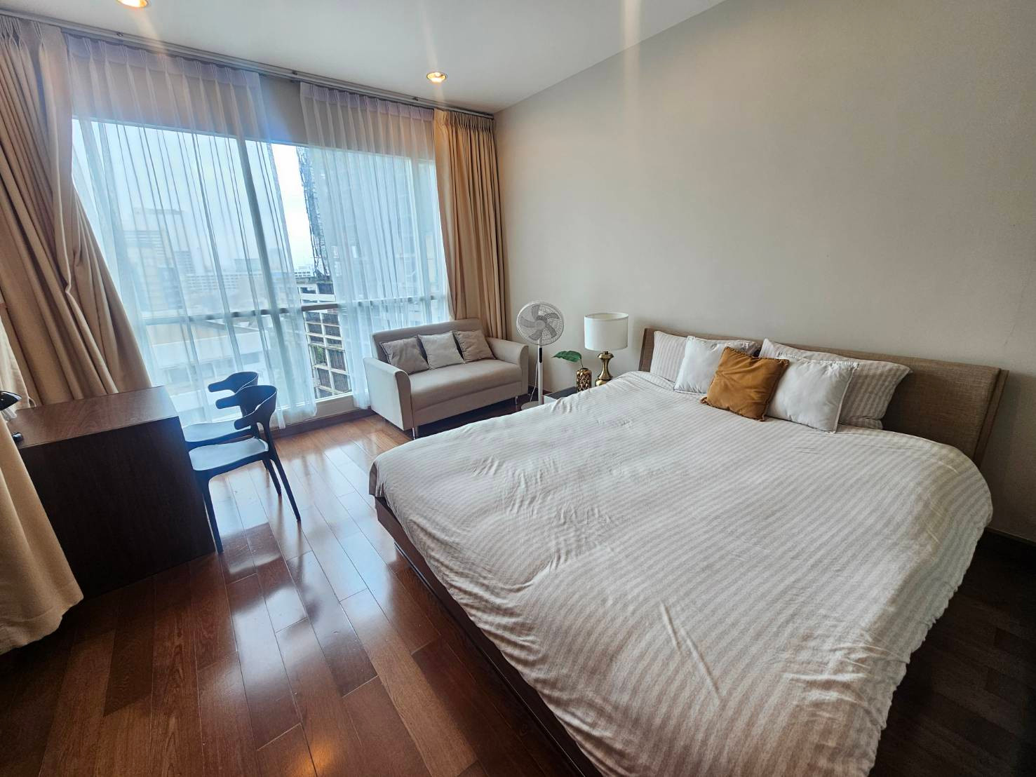 เช่า Studio  1 ห้องน้ำ ดิ แอดเดรส ชิดลม | The Address Chidlom