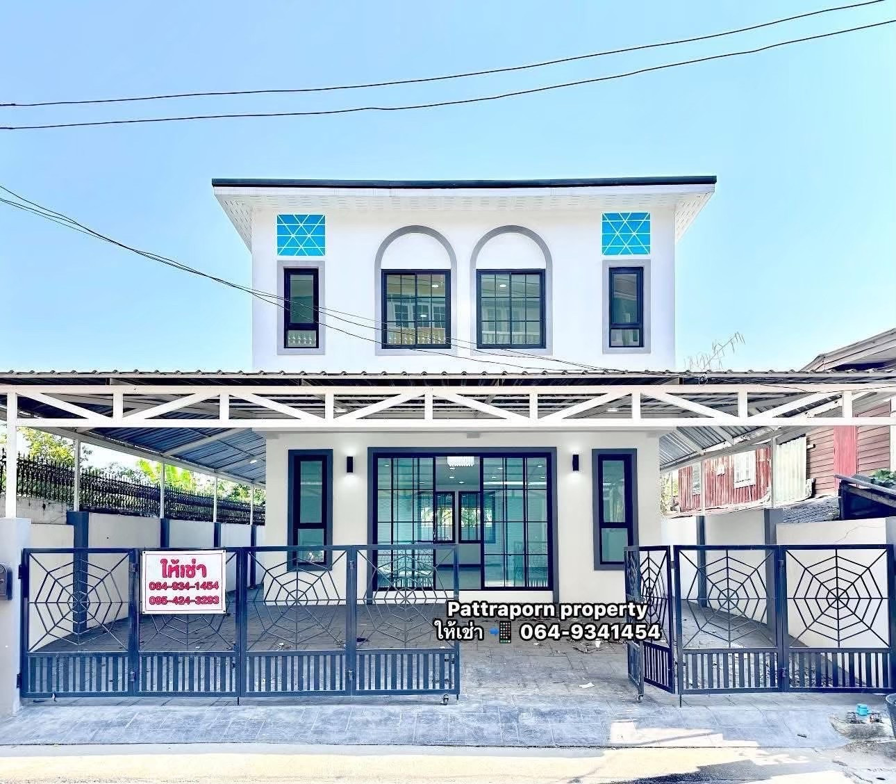 🏡 Newly built detached house for sale outside the project in Soi Phetkasem 110.