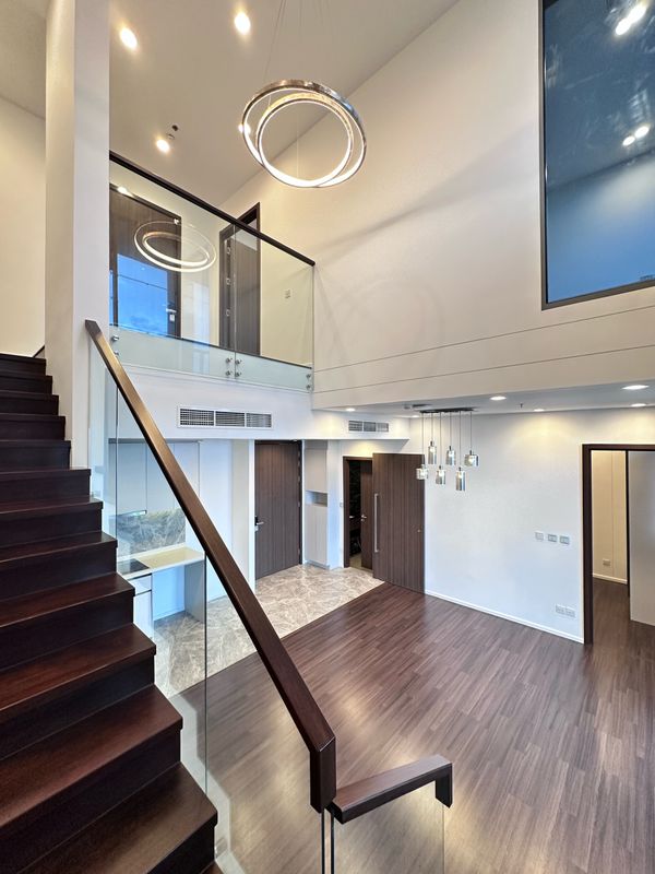 Duplex 2 ห้องนอน 95.3 ตร.ม. ใกล้ BTS ปุณณวิถี ราคา 17.9 ล้านบาท | 082-4499822