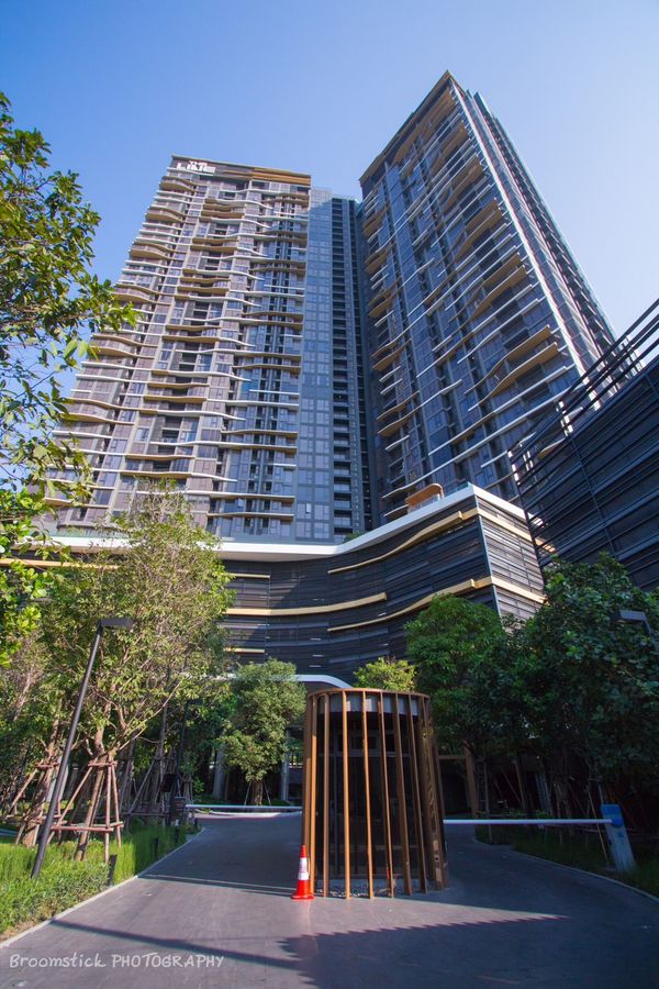 ✨ For Sale: The Line Jatujak - Mochit Condo ✨  💰 Only 3,750,000  THB