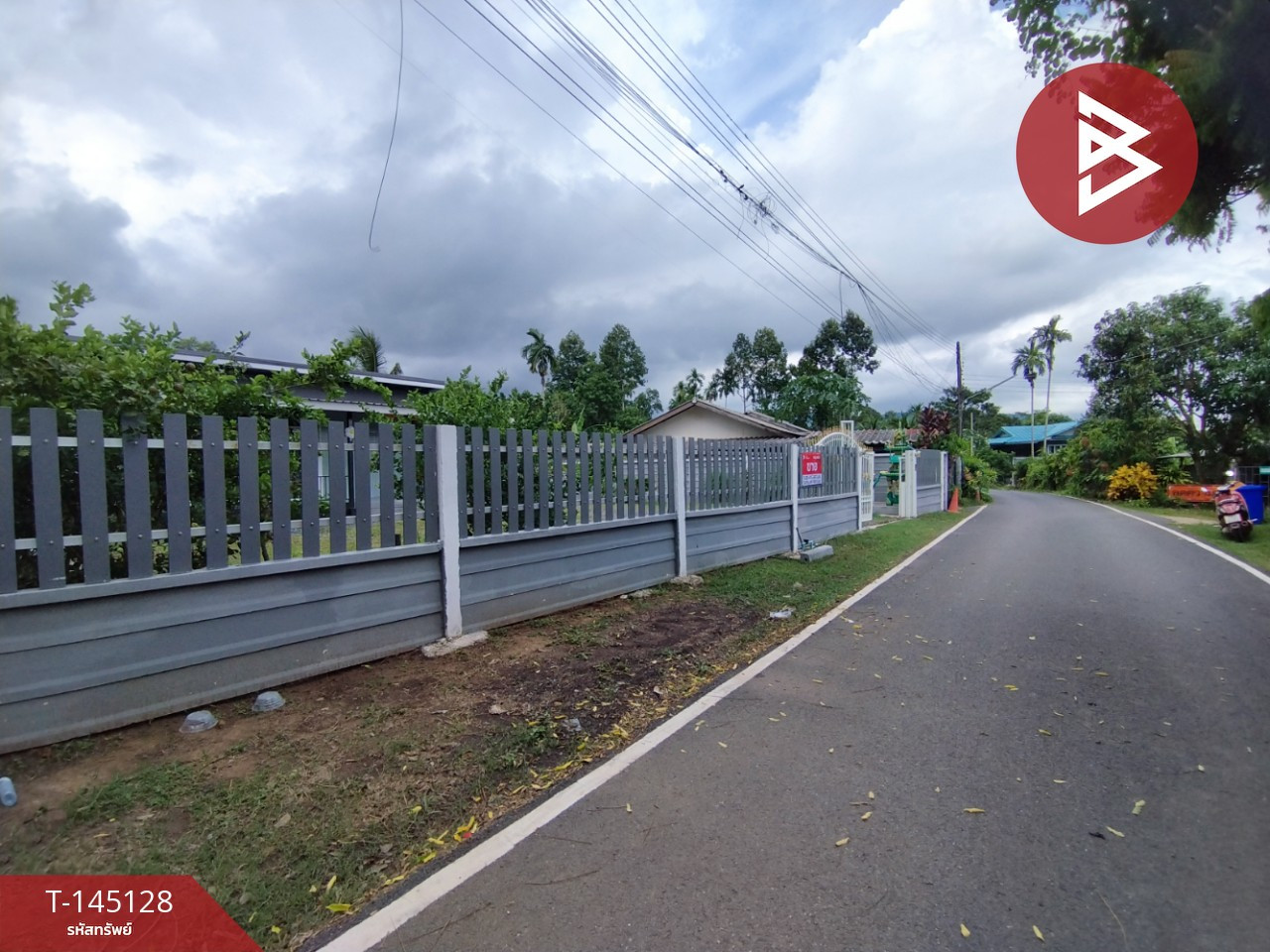 ขายบ้านเดี่ยว เนื้อที่ 1 งาน ต.นาหินลาด อ.ปากพลี จ.นครนายก ทำเลดีติดถนน – รูปที่ 4