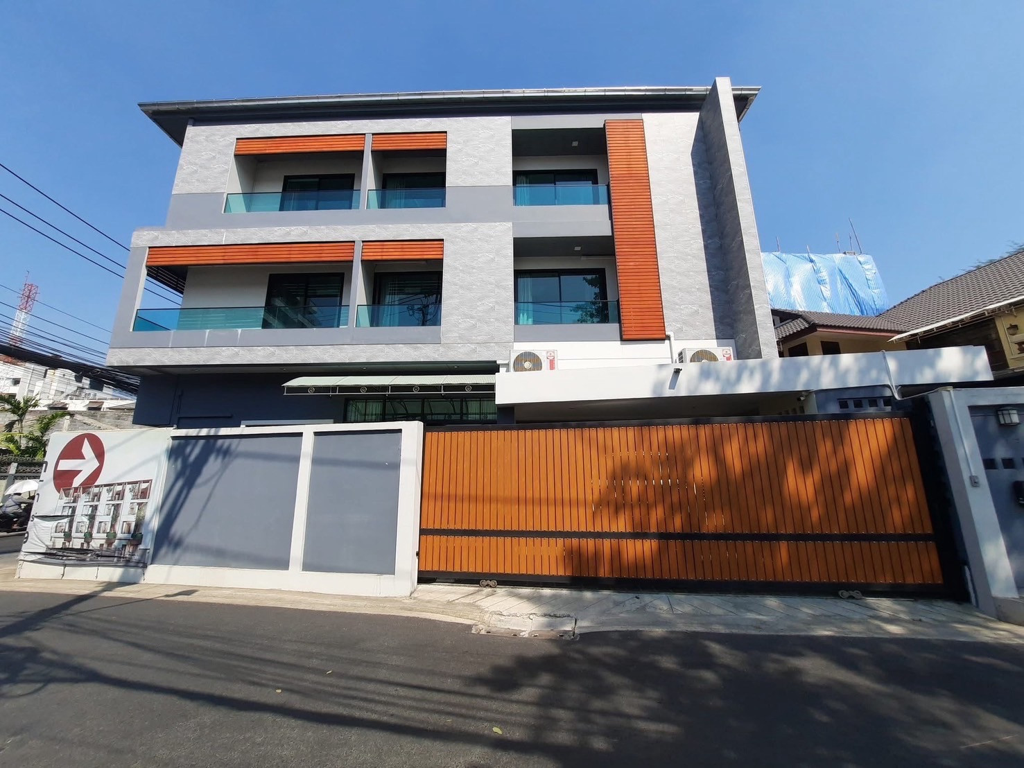 🏡🟢บ้านเดี่ยว3ชั้นห้วยขวาง 7ห้องนอน 5ห้องน้ำ ซ.20มิถุนา รัขดา18 สุทธิสาร ใกล้เซเว่น มีเฟอร์นิเจอร์เครื่องใช้ไฟฟ้า ว่างพร้อมอยู่🟢✨