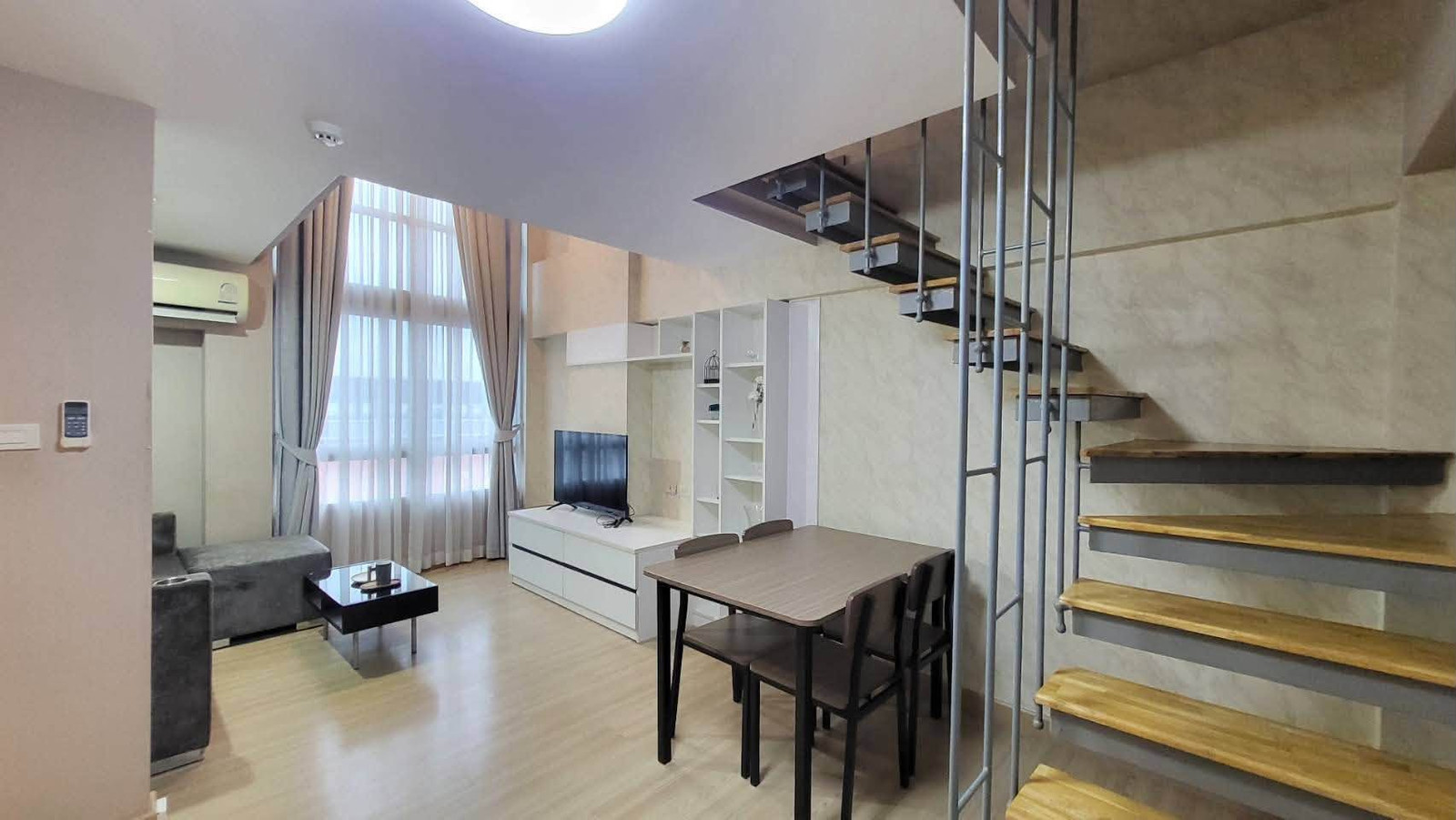 ให้เช่า Zoom Condo Place ใกล้ ม.กรุงเทพ  – รูปที่ 2