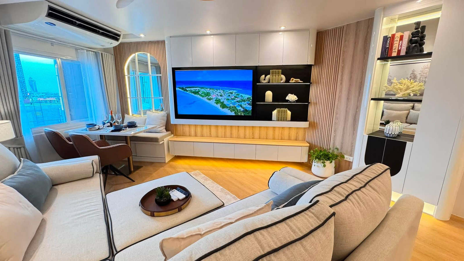 Room for Rent&sale  @ Fortune Condo Town (English below) ฟอร์จูน คอนโดทาว์น นราธิวาส24 หรือสาธุประดิษฐ์19 – รูปที่ 2