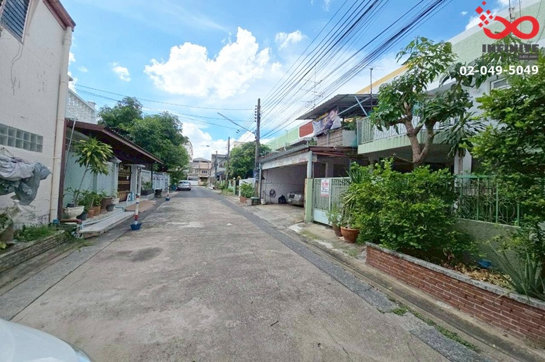 ขายทาวน์เฮาส์ 2ชั้น 28ตรว. ถนนนวมินทร์ หมู่บ้านปรีชา 2 นวมินทร์ 65 ใกล้ MRT บางกะปิ – รูปที่ 3