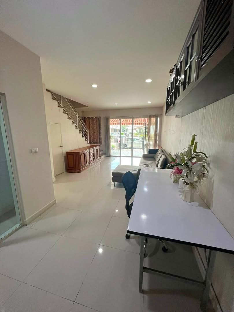 ให้เช่า ทาวน์โฮม 3 ชั้น - บ้านกลางเมือง สาทร–ตากสิน 2 – รูปที่ 4