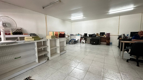 Warehouse with office for rent | Phraeksa Zone, Mueang Samut Prakan District | Area 838 sq m. – รูปที่ 3
