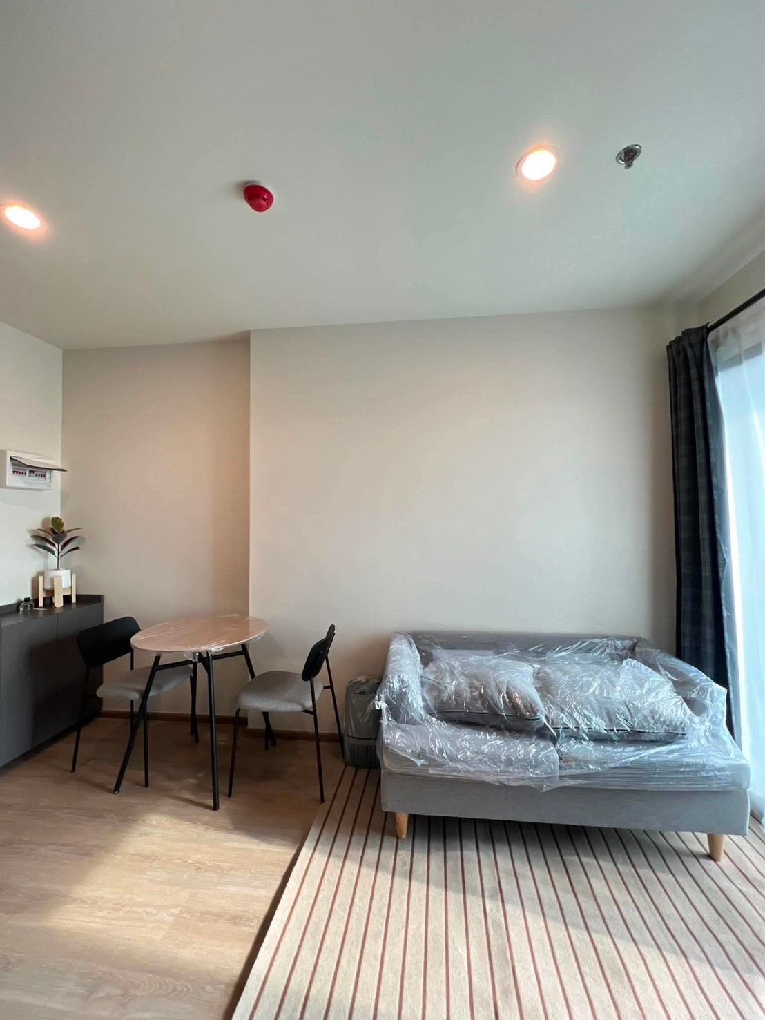 New! Nue District R9 New! Nue District R9