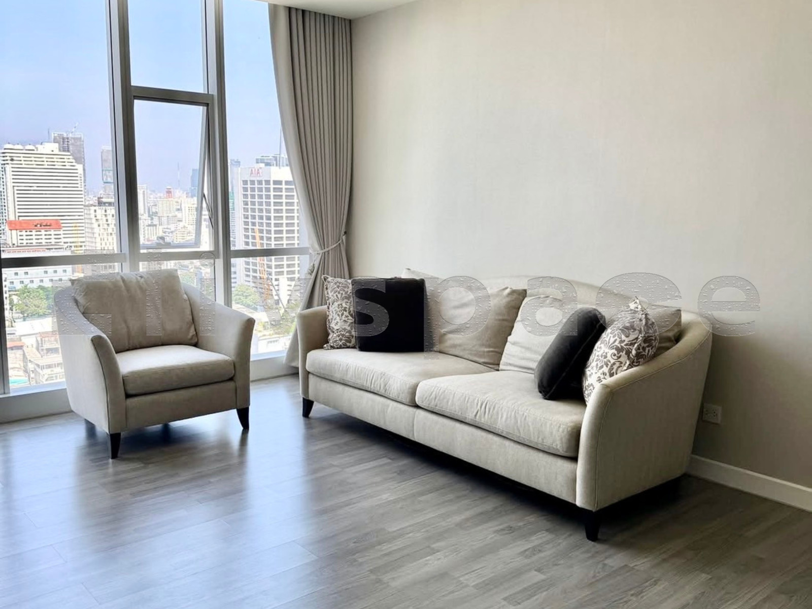 ▚ LL110ツ FOR SALE: The Room Sathorn-Tanon Pun 2 Bedrooms 78.26sqm Corner Unit Partly Furnished Chanintr Sofa Included✨ ▚ LL110ツ FOR SALE: The Room Sathorn-Tanon Pun 2 Bedrooms 78.26sqm Corner Unit Partly Furnished Chanintr Sofa Included✨