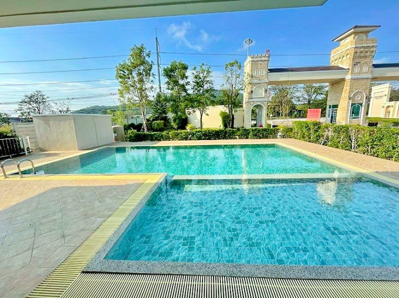 Single-story detached house 2 bed 2 bath Tuscan style in Ban Chang. Fully furnished with air conditi – รูปที่ 2