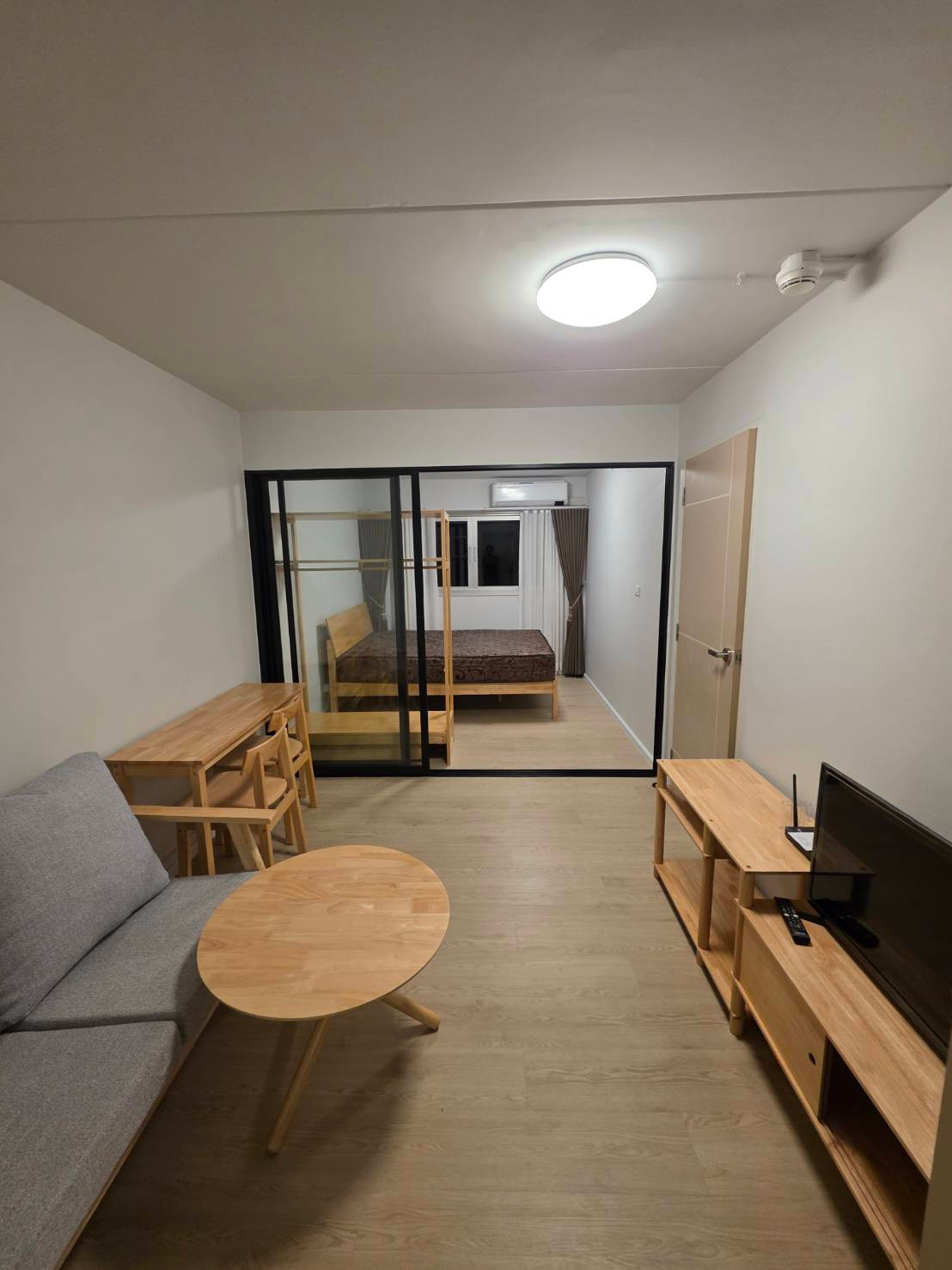 For rent, Mori Condominium, Muang Thong Thani, near Impact Muang Thong Thani, just 3 minutes. For rent, Mori Condominium, Muang Thong Thani, near Impact Muang Thong Thani, just 3 minutes.
