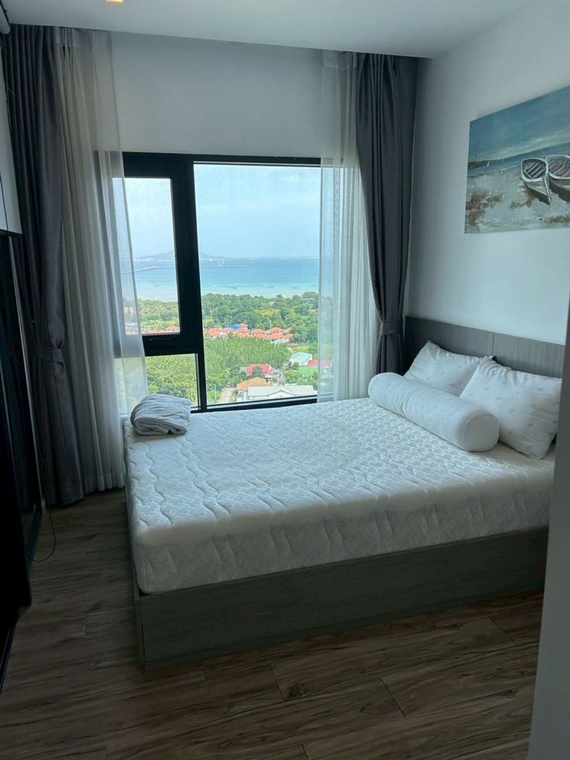 🔥Rent Now🔥 Knightsbridge The Ocean Sriracha, located on Sukhumvit Road, fully furnished and ready to move in.