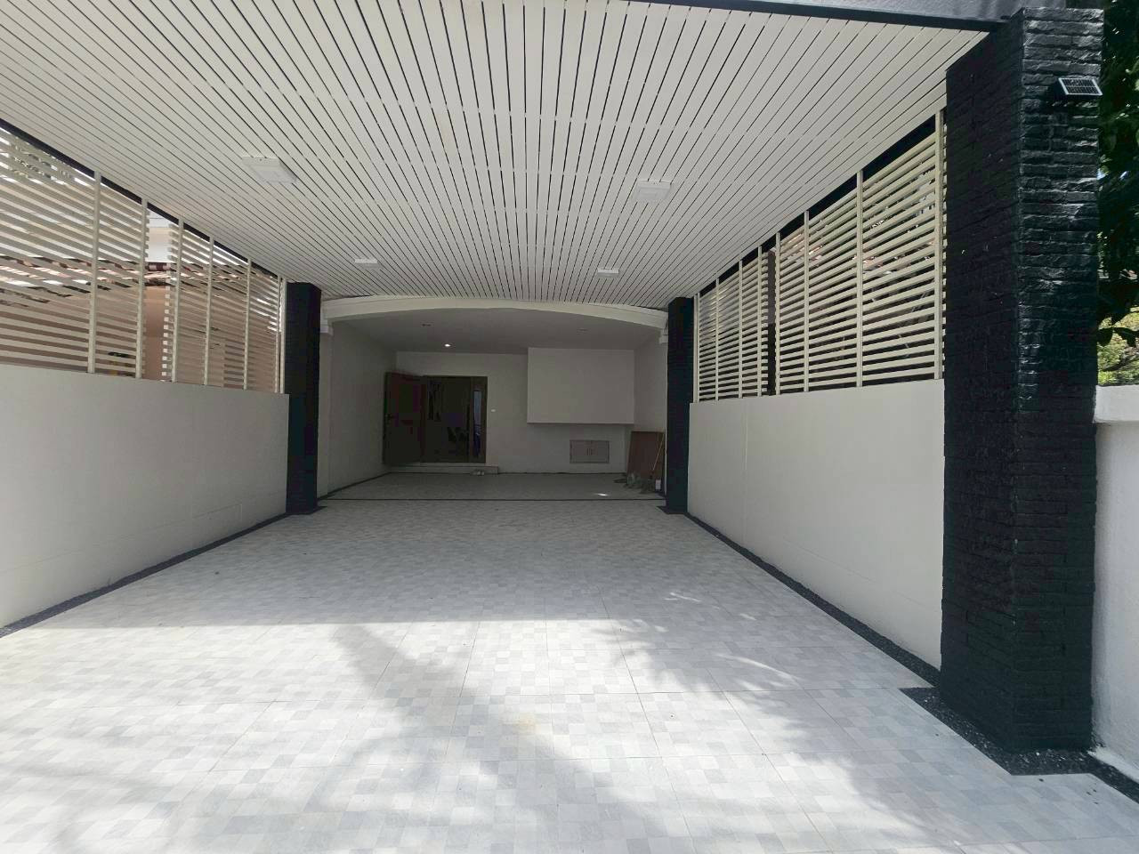 ทาวน์โฮม 3 ชั้น ให้เช่าบ้านกลางเมือง บริติซทาวน์ ศรีนครินทร์  (SPSAD4077) – รูปที่ 3