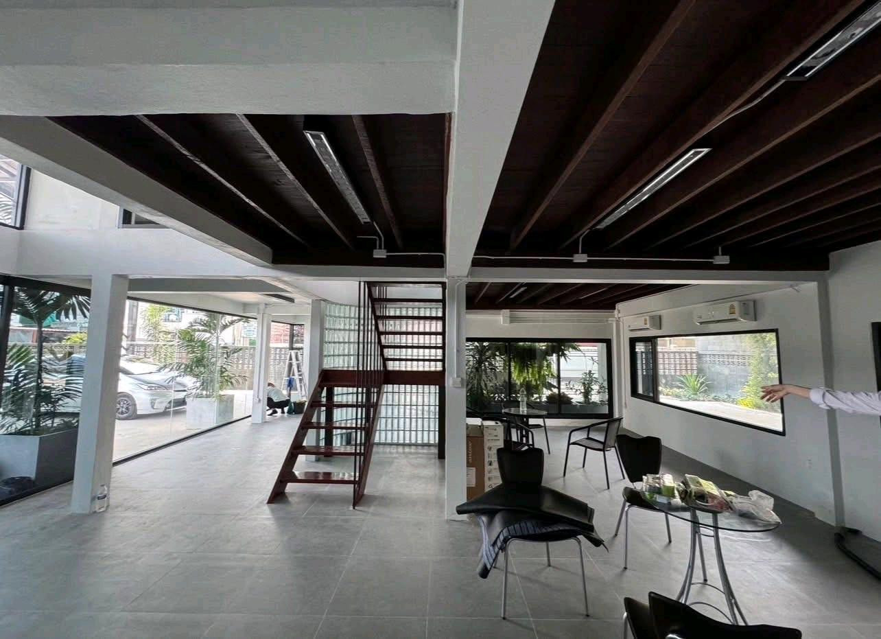 อาคารสำนักงาน  ให้เช่า
ตกแต่ง สวยงามย่าน รัชดา-สุทธิสาร-ลาดพร้าว
อาคาร2ชั้น
ที่ดิน 100 ตารางวา
พื้นที่ใช้สอย พร้อมลานจอด 
520 ตารางเมตร
ค่าเช่า ฿300/ตรม/เดือน= 156,000 บ
ที่จอดรถ 12 คัน
สัญญาเช่า 3 ปี
วางจอง   1   เดือน
เงินประกัน 3 เดือน

สถานที่ใกล้เคีย – รูปที่ 2