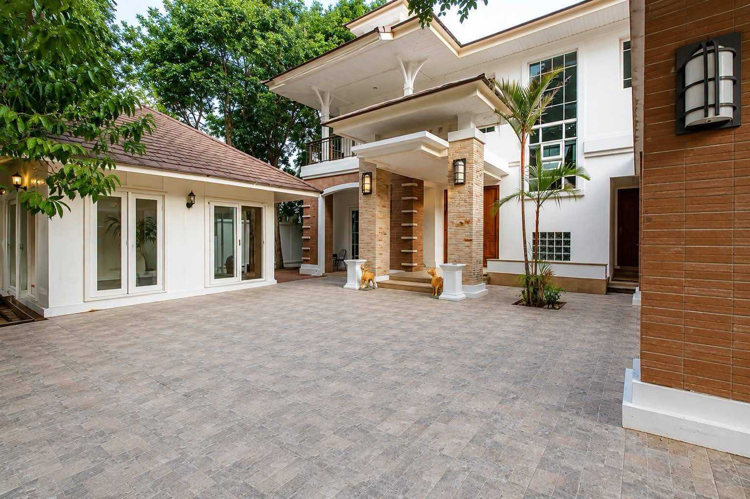 Luxurious detached house for sale, The Emperor Kanchanaphisek/Bang Khae