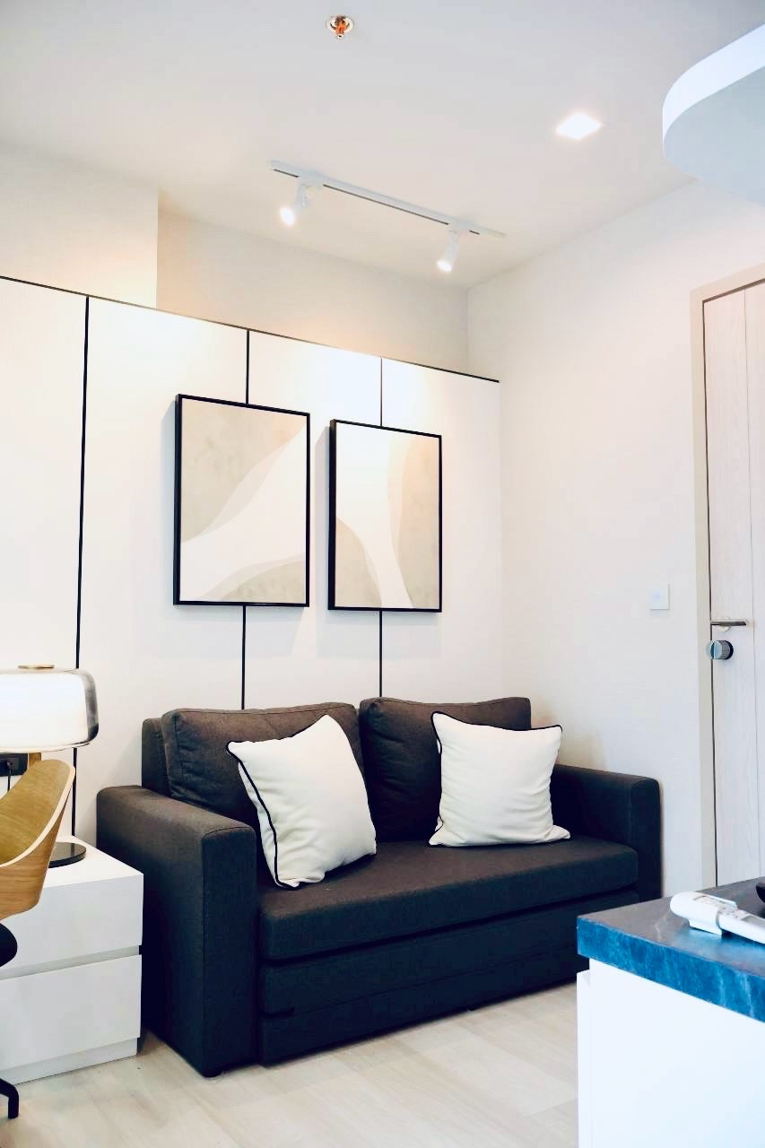 Special Discount Luxury 1-Bedroom Residence at Life One Wireless | High Floor | Fully Furnished | Move-in Ready
 – รูปที่ 2