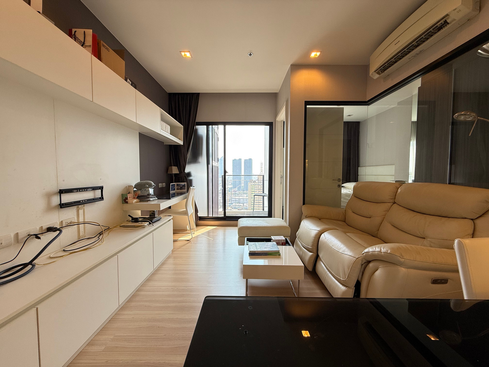 🏠✨ เออร์บาโน่ แอบโซลูท สาทร - ตากสิน (Urbano Absolute Sathon-Taksin) | ขายคอนโด 1 ห้องนอน (HBH-ST-324) 🏠✨ เออร์บาโน่ แอบโซลูท สาทร - ตากสิน (Urbano Absolute Sathon-Taksin) | ขายคอนโด 1 ห้องนอน (HBH-ST-324)