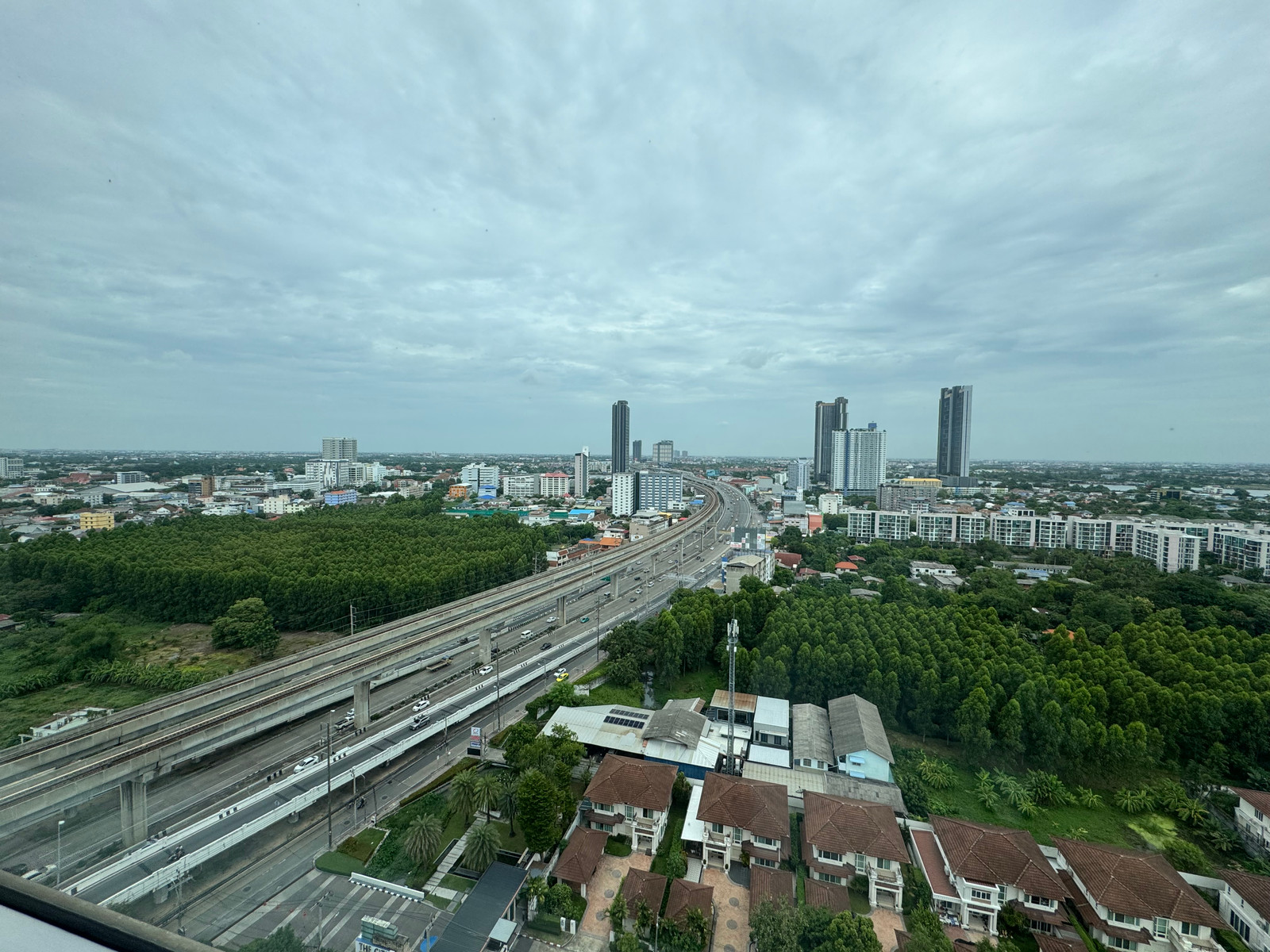 Selling below appraised price 🏙️ Aspire Rattanathibet, 22nd floor, beautiful city view, open, airy, comfortable, ready to move in!