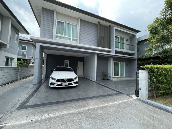 Centro Bangna-Wongwean / 4 Bedrooms (FOR SALE) DA012