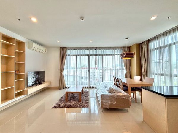 Condo for rent in Sriracha, near Robinson Department Store, Suntara Condo, fully furnished with appliances.