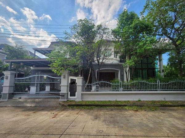 บ้านเดี่ยว ม. กฤษดานคร 18 (โซนเลค&amp;พาร์ค) 2 ชั้น เนื้อที่ 108 ตารางวา 3 ห้องนอน 5 ห้องน้ำ ถ. พุทธมณฑลสาย 3 แขวง ศาลาธรรมสพน์ เขตทวีวัฒนา กรุงเทพฯ (หลังมุม ต่อเติมเต็มพื้นที่ )