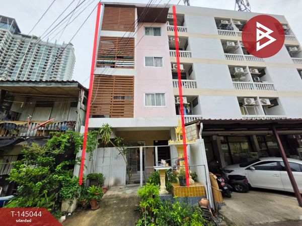 4-story commercial building for sale with rental business, Soi Sunthonsiri, Kuai Khwang, Bangkok