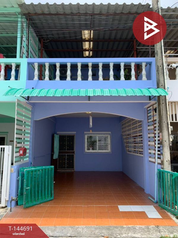 2-story townhouse for sale, area 17.5 sq m, Noen Phra, Rayong.