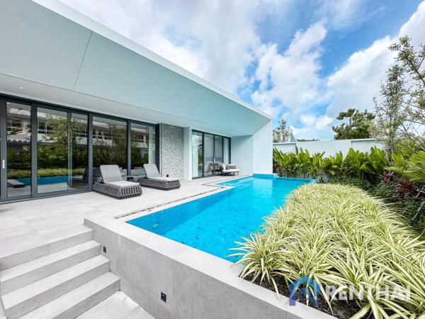 สำหรับ ขาย วิลล่า  ที่ Clover Residence