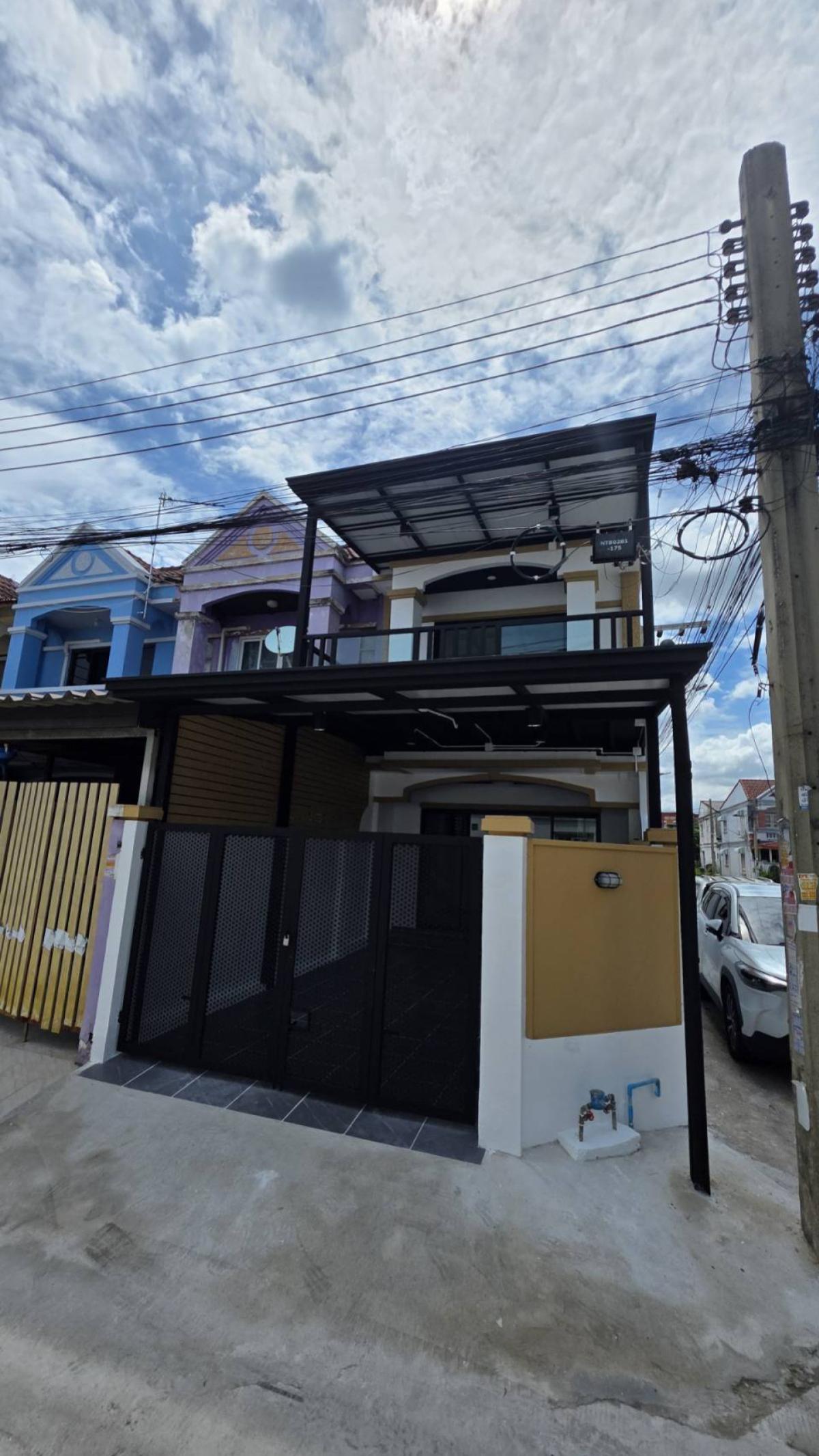 ขายทาวน์เฮ้าส์/ทาวน์โฮม ลภาวัน โครงการ 5 บางรักน้อย เมืองนนทบุรี นนทบุรี CX-163180 ขายทาวน์เฮ้าส์/ทาวน์โฮม ลภาวัน โครงการ 5 บางรักน้อย เมืองนนทบุรี นนทบุรี CX-163180