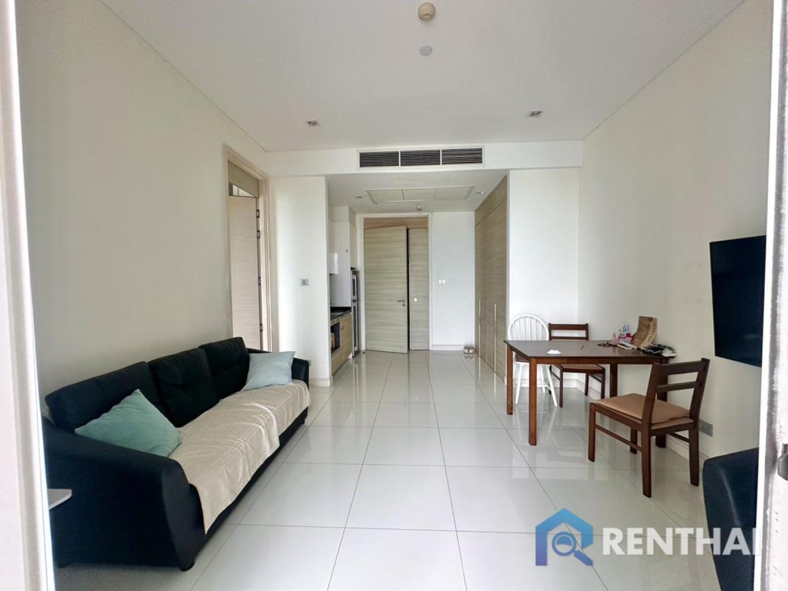 ห้องมุมวิวทะเลเต็มตา ชั้น 31 ที่ Reflection Jomtien Beach – รูปที่ 3