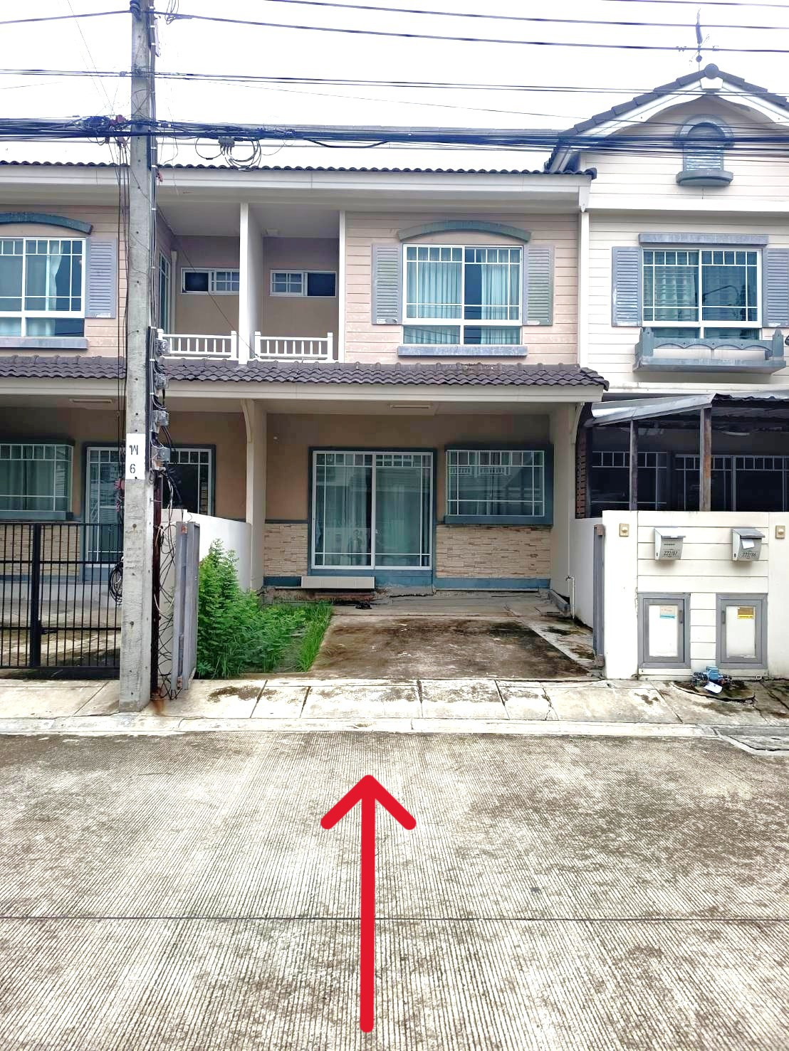 คุ้มกว่าใคร! บ้านถูก! ในหมู่บ้านหรูแพง!! ขาย ทาวน์โฮม หมู่บ้าน Villaggio บางนา(เอแบค) บ้าน Land &amp; Houses เดินทางสะดวก ถ.บางนา-ตราด ใกล้เอแบค บางนา, ม.หัวเฉียว ทางด่วน สุวรรณภูมิ ห้ามพลาด!!