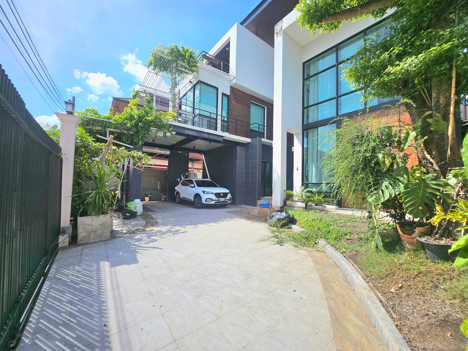🏡ขาย บ้านเดี่ยว 3 ชั้น หมู่บ้าน นริศา ธนบุรีรมย์ ประชาอุทิศ Narisa Thonburirom Prachauthit ขายตามสภาพ – รูปที่ 2