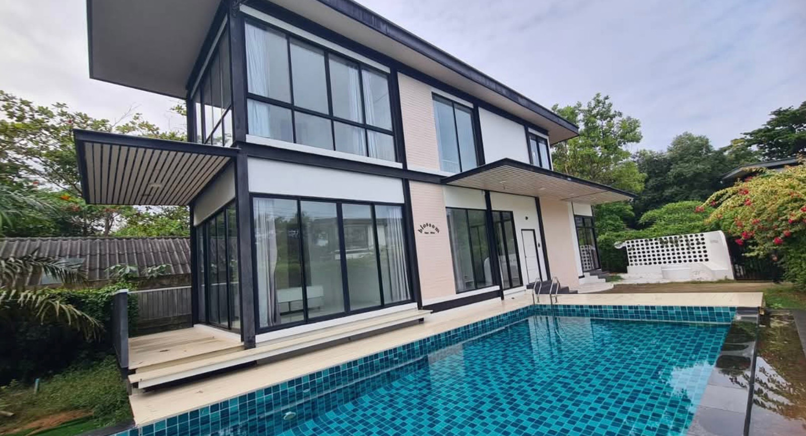 Live a superior life In a home that reflects who you are | Your Private Sanctuary Awaits Live a superior life In a home that reflects who you are | Your Private Sanctuary Awaits