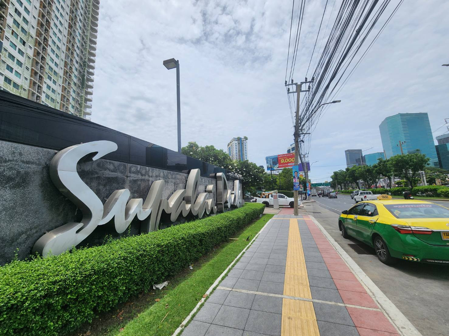 🧁Condo for sale Supalai Park @ Ratchayothin✨️49 Sq m. next to Ratchadaphisek Road, Chatuchak, Bangkok, near BTS Ratchayothin 🚈