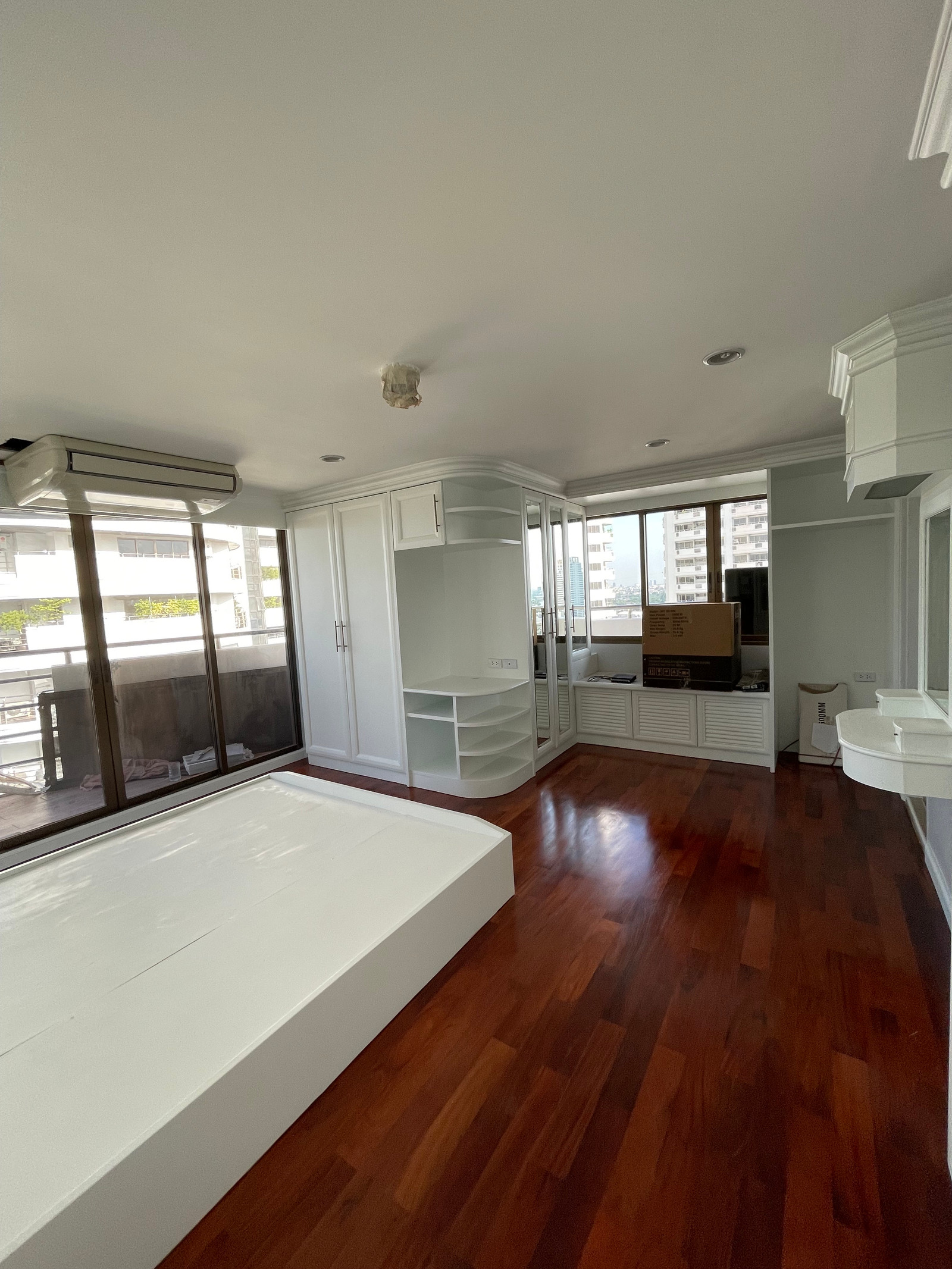 For Sell Condo Flora Ville 2Beds 2Baths 5.2 MB area 120 sqm Fully Furnished For Sell Condo Flora Ville 2Beds 2Baths 5.2 MB area 120 sqm Fully Furnished