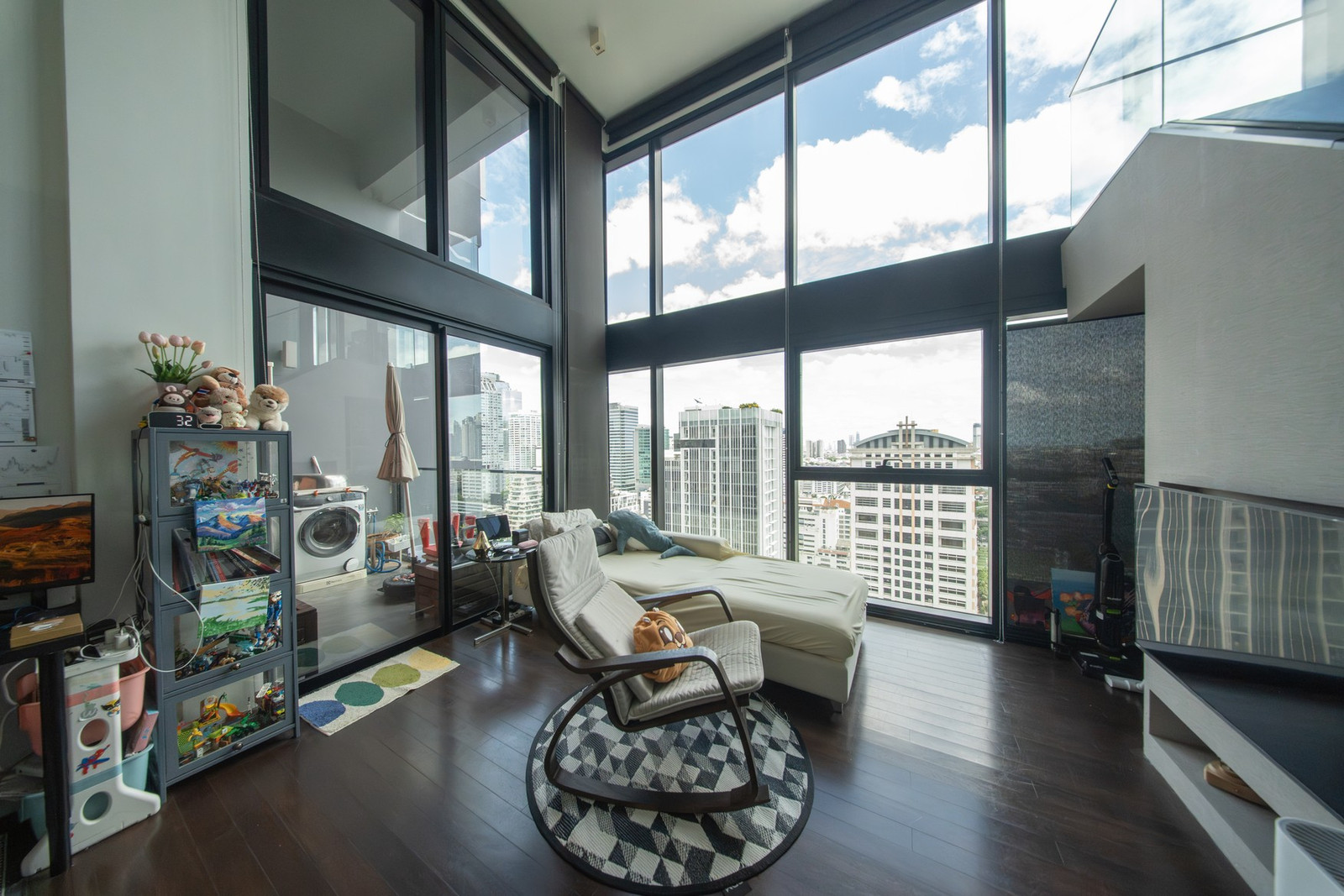 โอกาสหายาก คอนโด 2 ห้องนอน The Lofts Silom ใจกลางสีลม ใกล้ BTS สุรศักดิ์ - U6413359 โอกาสหายาก คอนโด 2 ห้องนอน The Lofts Silom ใจกลางสีลม ใกล้ BTS สุรศักดิ์ - U6413359