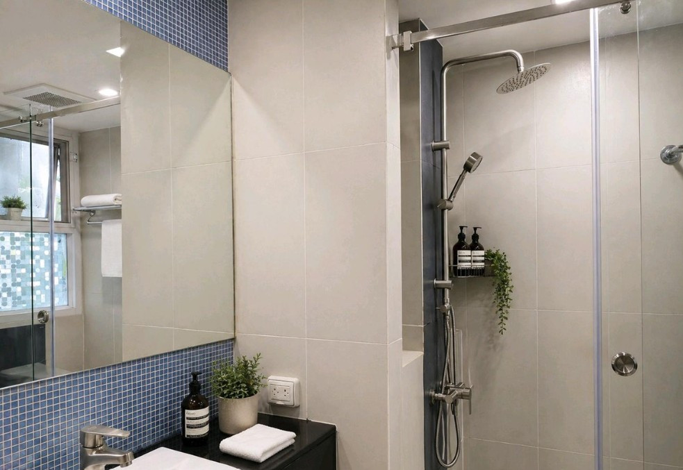 Around 50sqm room, Private residence, only 4x Unit in the Building, Here is your rarest room for rent – รูปที่ 4