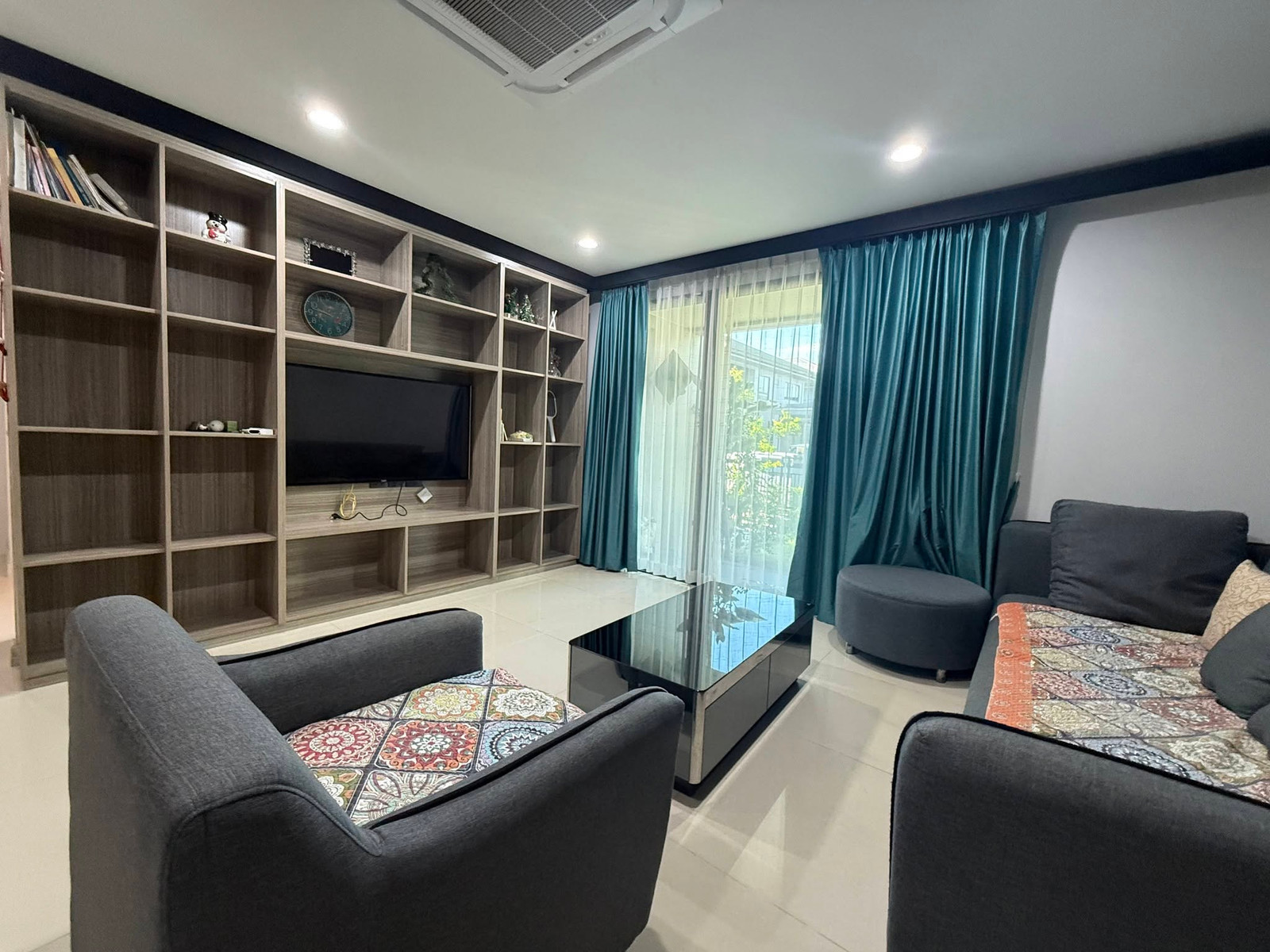 ให้เช่า บ้านเดี่ยวหรู เศรษฐสิริ กรุงเทพกรีฑา 2 ราคาดี เฟอร์นิเจอร์ครบสะดวก พร้อมอยู่  – รูปที่ 2