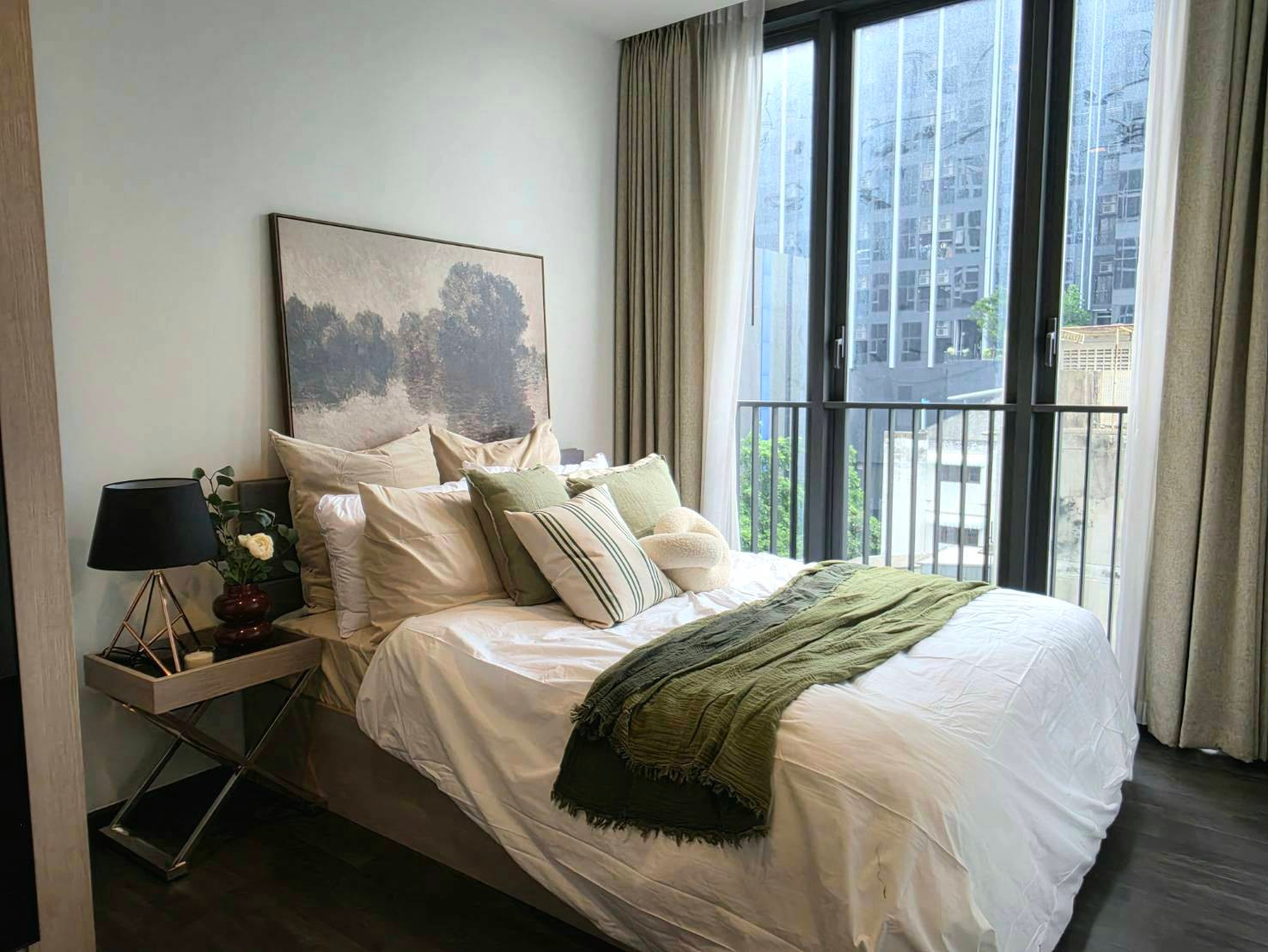 Cheap sale, The Line Asoke-Ratchada, 1 bedroom, 35.67 sq m, corner room, fully furnished, ready to move in, near MRT Rama 9, selling for 4.39 million baht. Cheap sale, The Line Asoke-Ratchada, 1 bedroom, 35.67 sq m, corner room, fully furnished, ready to move in, near MRT Rama 9, selling for 4.39 million baht.