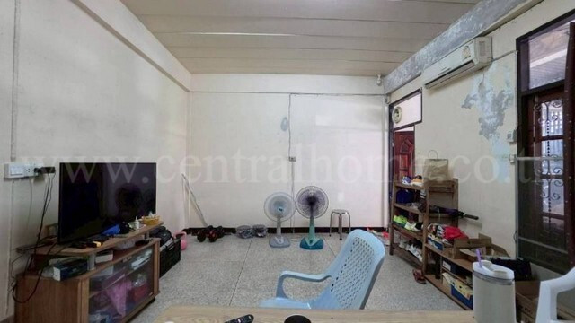 ทาวน์เฮ้าส์ 2 ชั้น 21.2 ตร.วา ซอยวิภาวดีรังสิต 37 แยก 2 บ้านตามสภาพ ทำเลดี ราคาถูก – รูปที่ 4