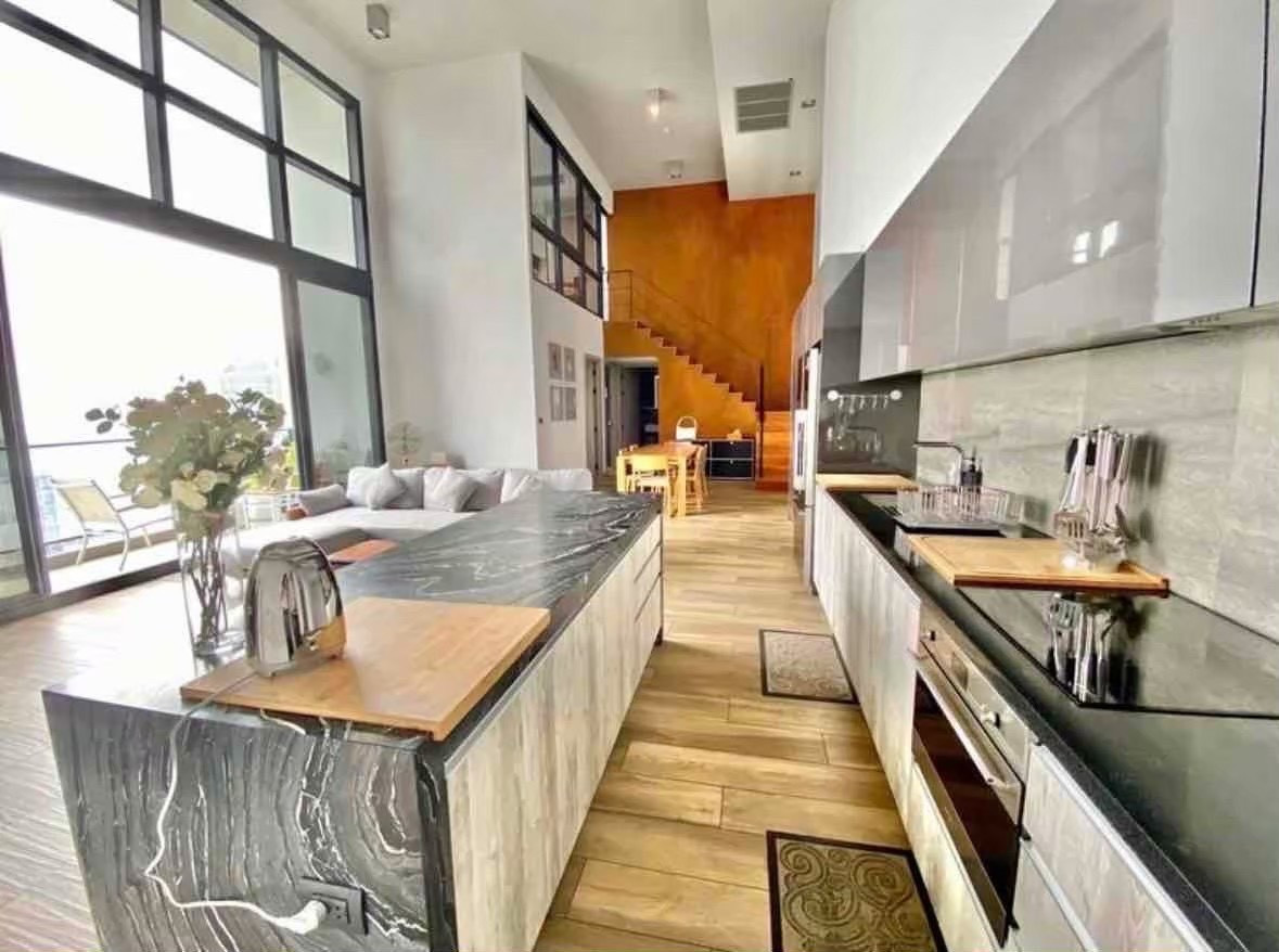 3 ห้องนอน The Lofts Asoke 130 ตร.ม. ใกล้ BTS อโศก 120,000
